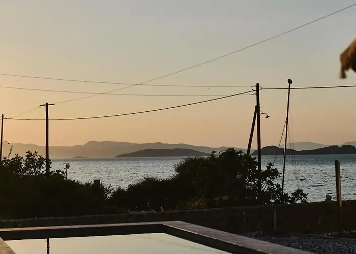 Sea Soon & 1 Villa *