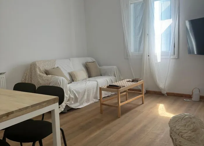 Sea Soon & 1 * Méthana